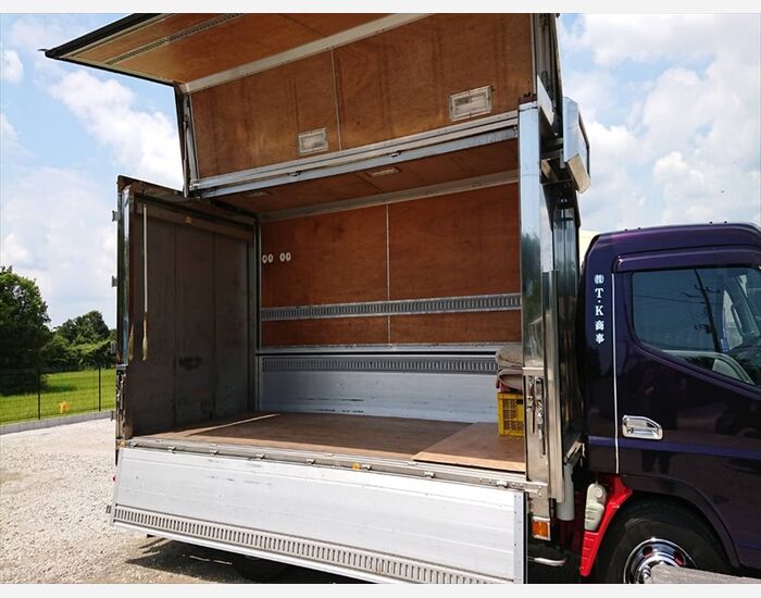 中型ウィング　荷台_R